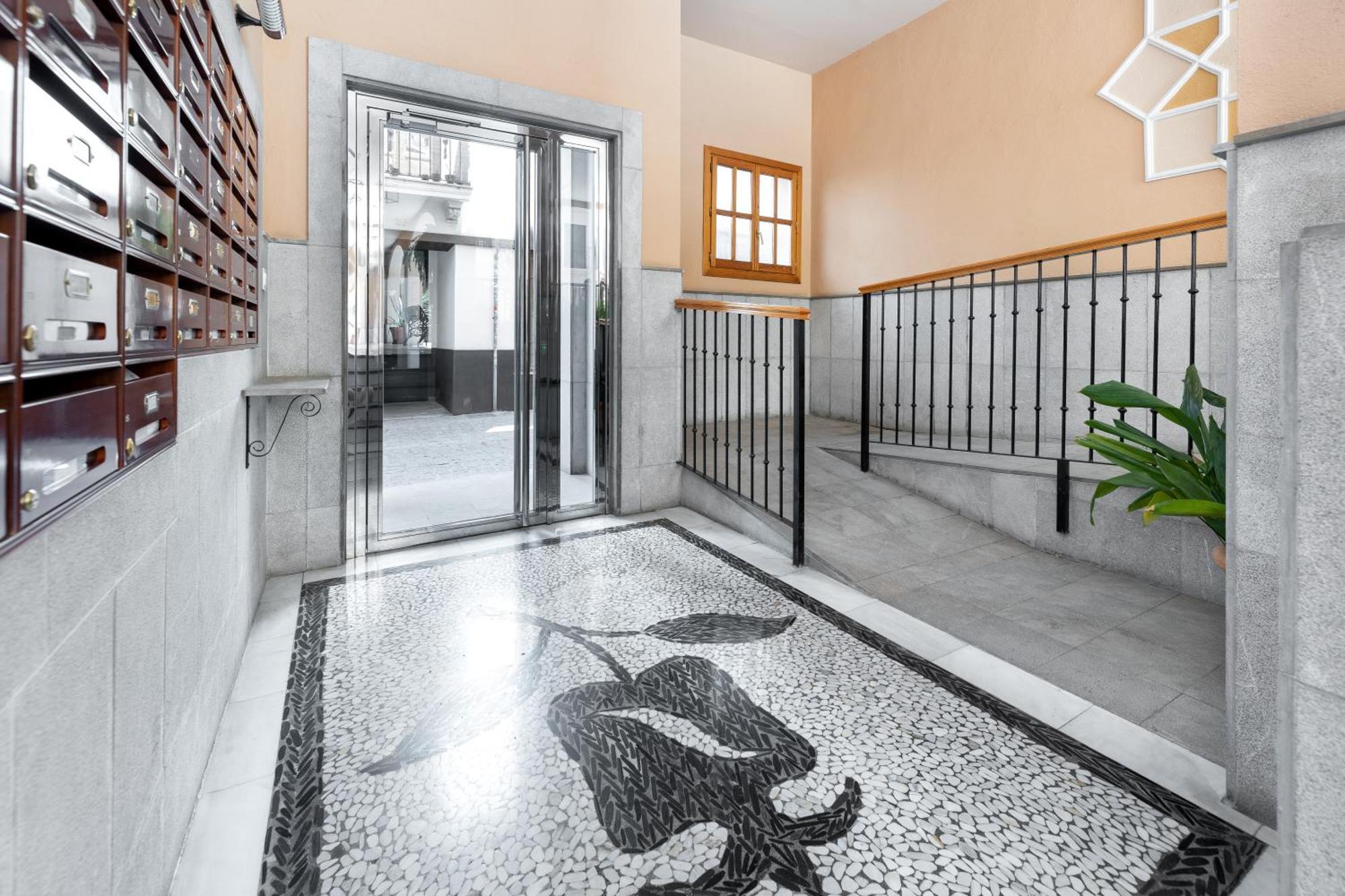 Apartamento Adultos Centro N V 1 Free Parking Grenada Zewnętrze zdjęcie