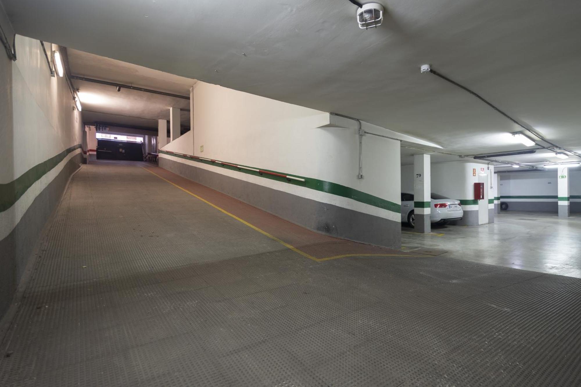 Apartamento Adultos Centro N V 1 Free Parking Grenada Zewnętrze zdjęcie