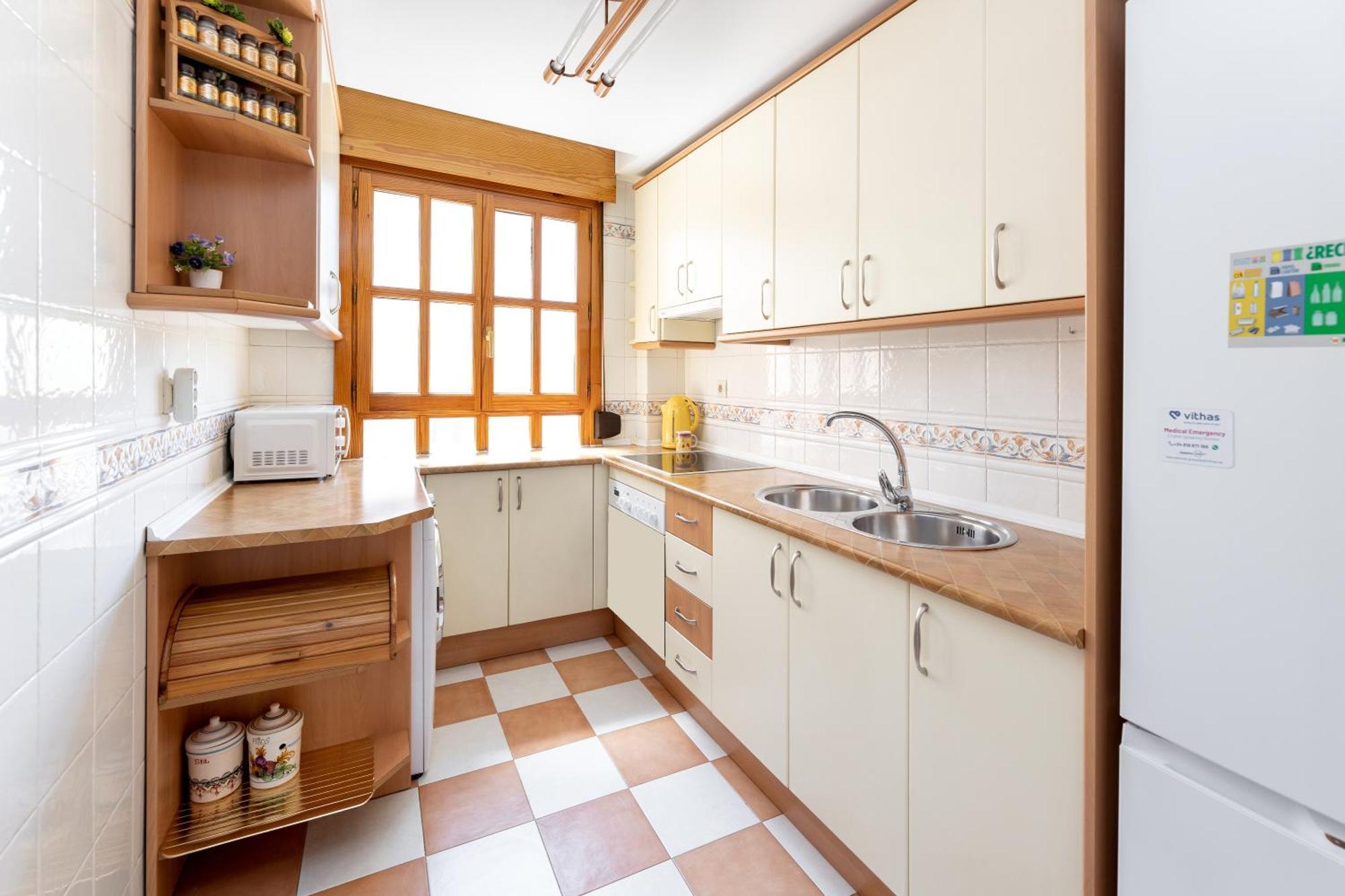Apartamento Adultos Centro N V 1 Free Parking Grenada Zewnętrze zdjęcie